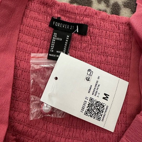 Forever 21 Sweetheart Fit & Flare Mini Dress in Rose Petal Pink Size Medium - Picture 11 of 16